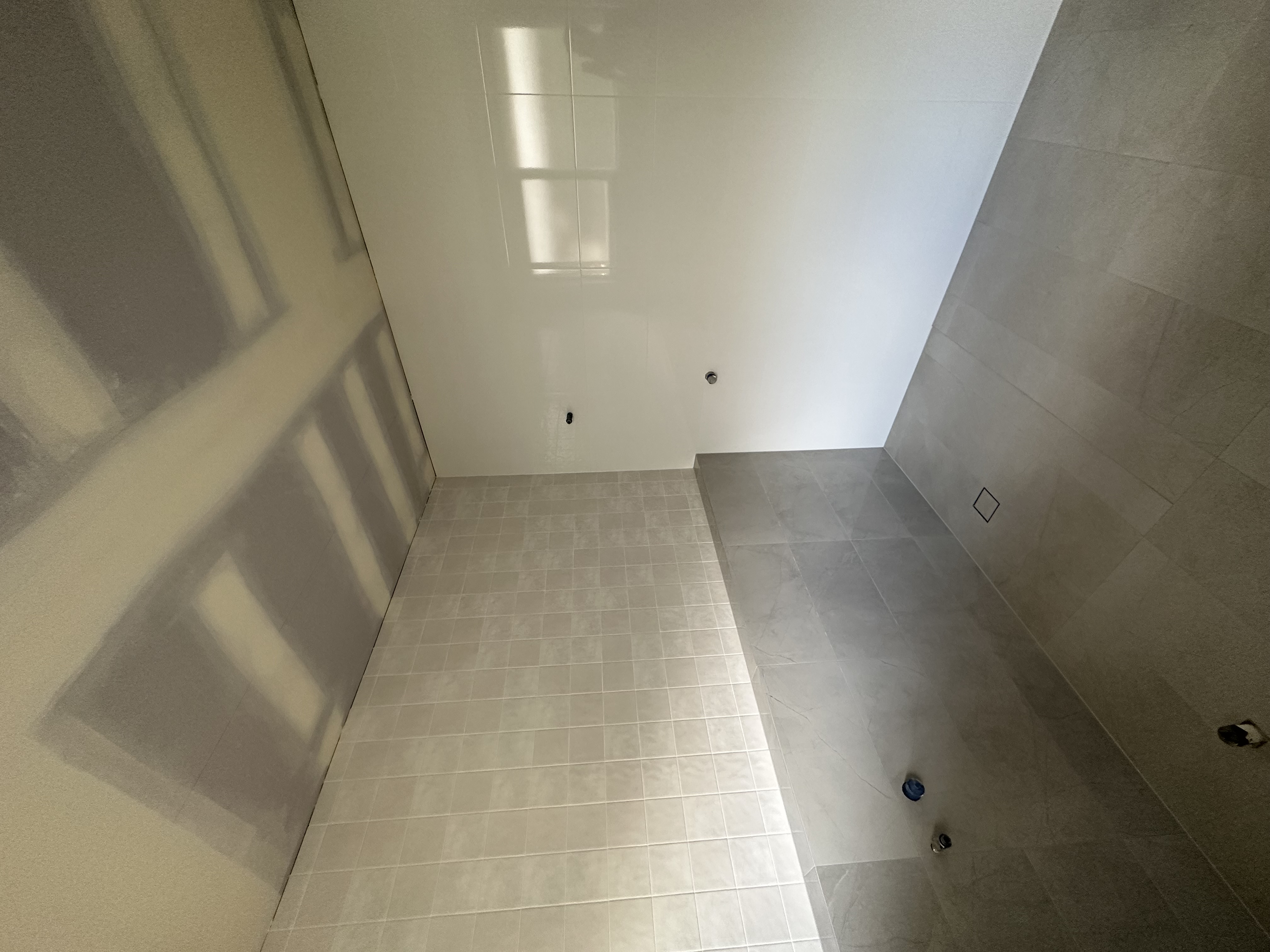 Modern bathroom tiling with contemporary design elements